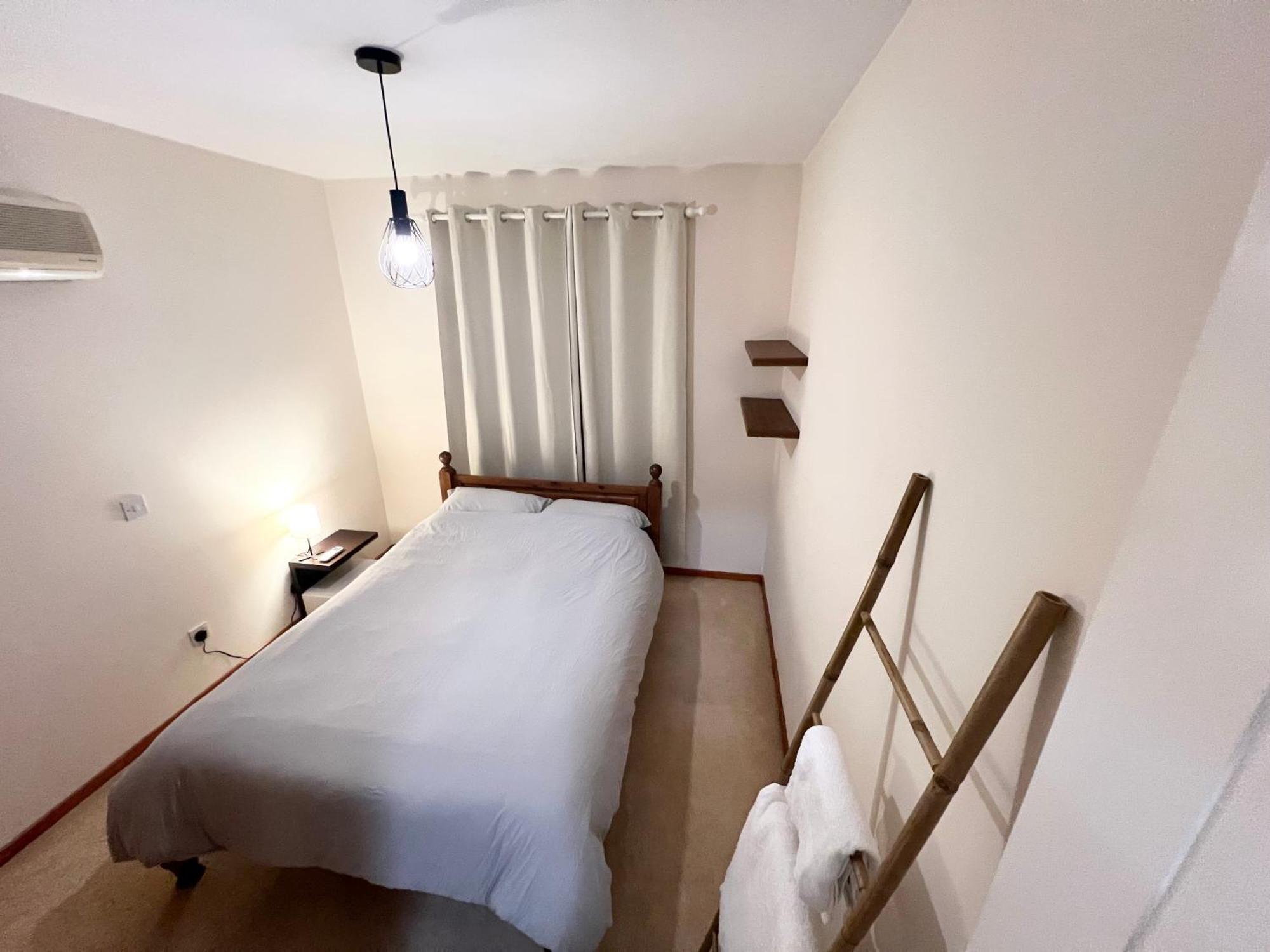 Paphos 212 Apartment, A 2-Bedroom Escape מראה חיצוני תמונה